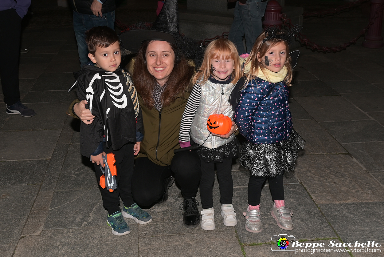 VBS_6827 - Halloween in piazza 2023.jpg